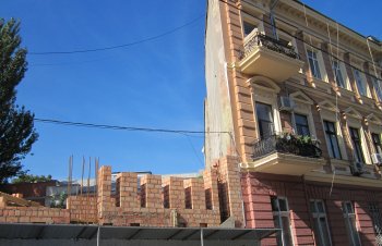 Победа одержана: Геннадий Труханов договорился приостановить застройку в исторической части города на время разбирательств