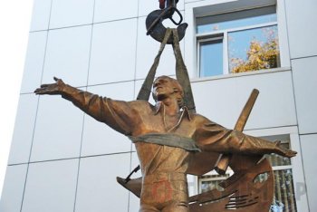 Одесса готовится к официальному открытию памятника Владимиру Высоцкому