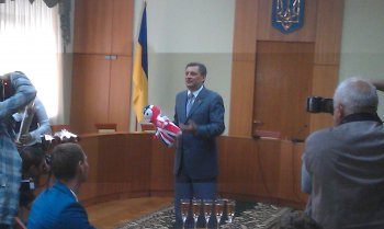 Из Лондона вернулись украинские паралимпийцы. В Одессу привезли золото и море эмоций
