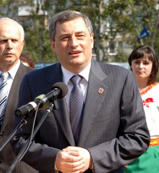 В поселке Петровка, Ивановского района Одесской области открылся новый стадион