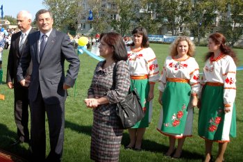 В поселке Петровка, Ивановского района Одесской области открылся новый стадион