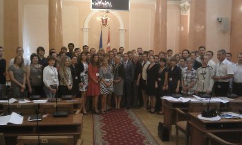 В горсовете более сотни молодых людей решали, каким должен стать наш город в будущем