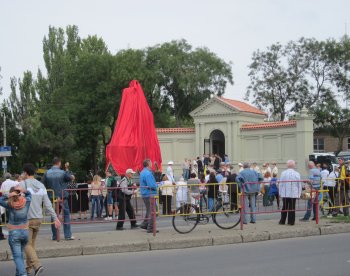 Одесситы благодарят за Суворова