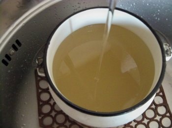 Вода с сюрпризом для одесситов