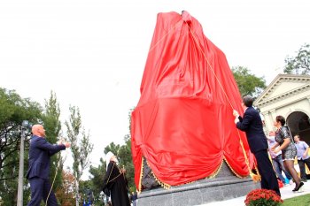 Памятная дата: открытие памятника Суворову в Одессе