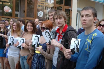 Одесса признательна Джобсу: "Спасибо, Стив!"