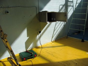 В Одессе   полным  ходом идет установка видеокамер на избирательных участках
