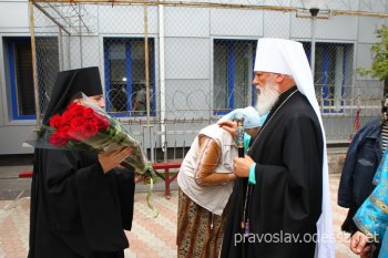 Сегодня митрополит Агафангел возглавил молебен у чудотворной иконы «Всецарица»