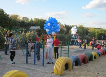 Жители улицы Хавкина услышаны: здесь появились дорога, детская площадка, на очереди - освещение