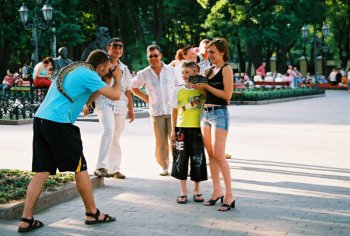 Законных оснований для запрета уличным фотографам использовать животных нет