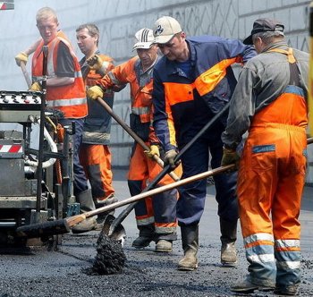 Губернатор  открыл очередной межквартальный проезд