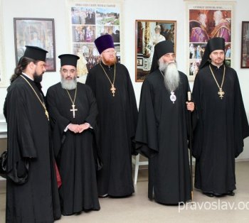 В Одессе открылась выставка, посвященная 20-летию служения митрополита Агафангела на Одесской кафедре