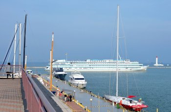 В Одессе завершилась навигация пассажирских теплоходов типа «река-море»