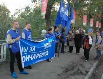 В Одессе националисты пытались посадить "москалей на ножи"