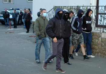 В Одессе националисты пытались посадить "москалей на ножи"