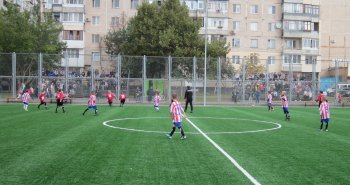 Суворовцы благодарны Труханову за новый спортивный комплекс (фото, видео)