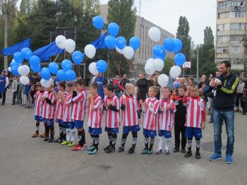 Спортсмены одобрили новый спорткомплекс в Суворовском районе