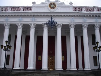 Одесская экономика все же идет в рост