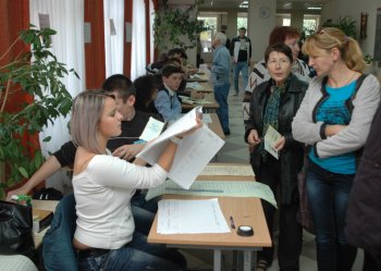 Одессит съел свои бюллетени на избирательном участке