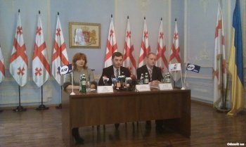 Авиарейс Одесса – Тбилиси будет иметь большое политико-экономическое значение
