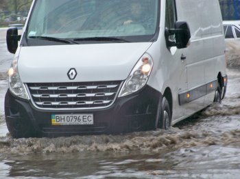 В потопе в Одессе виноват не дождь, а коммунальщики