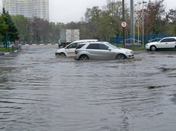 В потопе в Одессе виноват не дождь, а коммунальщики