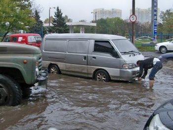 В потопе в Одессе виноват не дождь, а коммунальщики