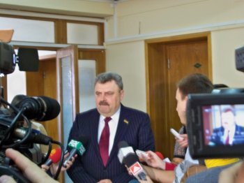 От диспансера на Канатной отрезали первых 500 квадратных метров