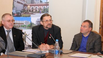 На Театральной площади таки появится Давид Ойстрах