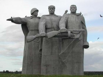 16 ноября мы вспоминаем героев-панфиловцев