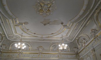 Музей западного и восточного искусства своими силами собирает деньги даже на мелкий ремонт
