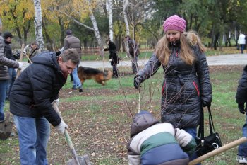 Субботник в парке Победы
