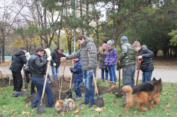 Субботник в парке Победы