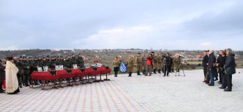 Это нужно не мертвым - это нужно живым: церемония перезахоронения воинов Великой Отечественной