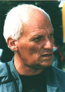 Умер журналист Александр Серый