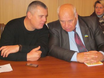 В Одессе боролись с коррупцией... не победили, но поговорили