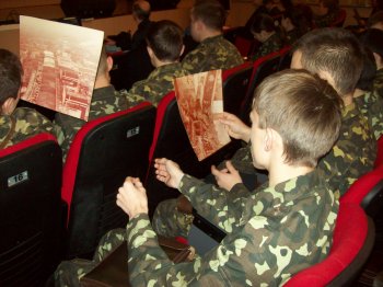Люди в форме – всегда на первых рубежах