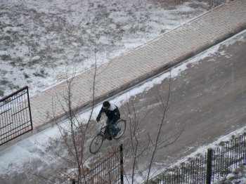 Суворовский сэкономил на уборке первого снега