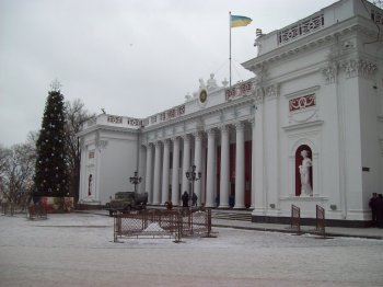 Националисты отступили