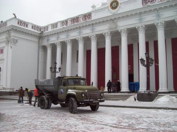 Националисты отступили