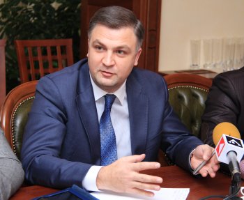 Нардеп Геннадий Труханов взял под личный контроль ситуацию на рынке «Остров»