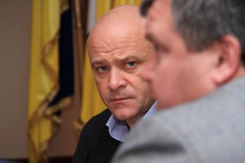 Нардеп Геннадий Труханов взял под личный контроль ситуацию на рынке «Остров»