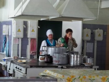 Евгений Гофман: учебные заведения нуждаются в нашей поддержке
