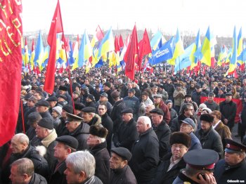 Одесский областной совет поддержал Резолюцию антифашистского митинга