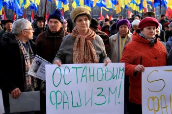 Одесситы: Поведение экстремистов, рассчитывающих на вседозволенность и безнаказанность , оскорбляют чувства сотен тысяч горожан