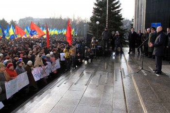 Одесситы: Поведение экстремистов, рассчитывающих на вседозволенность и безнаказанность , оскорбляют чувства сотен тысяч горожан