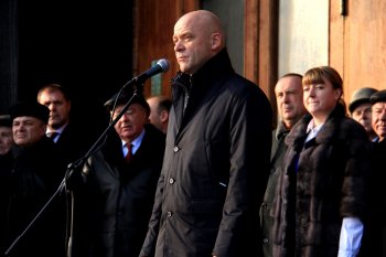 Одесситы: Поведение экстремистов, рассчитывающих на вседозволенность и безнаказанность , оскорбляют чувства сотен тысяч горожан