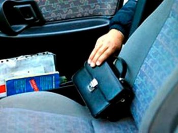 Одесские барсеточники ходят на дело влюбленными парами