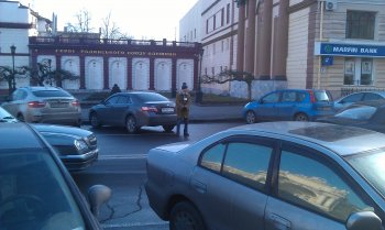 В Одессе процветают незаконные парковки (фото)
