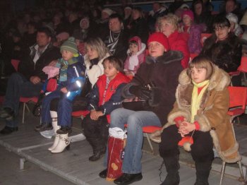 Городские регионалы подарили детям Праздник